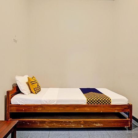 Spot On 2275 Omah Jm Hotel Beran Kidul Luaran gambar