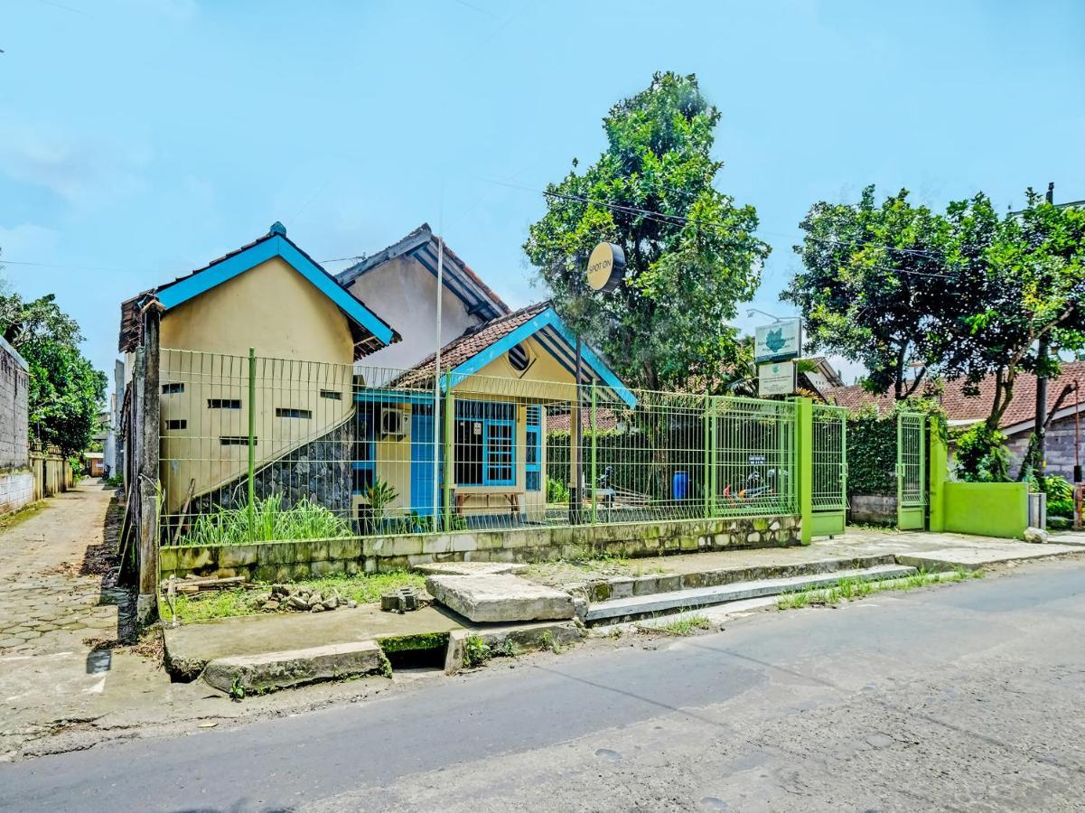 Spot On 2275 Omah Jm Hotel Beran Kidul Luaran gambar