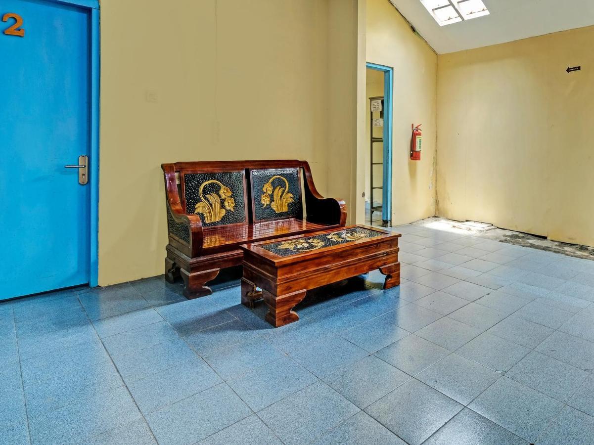 Spot On 2275 Omah Jm Hotel Beran Kidul Luaran gambar